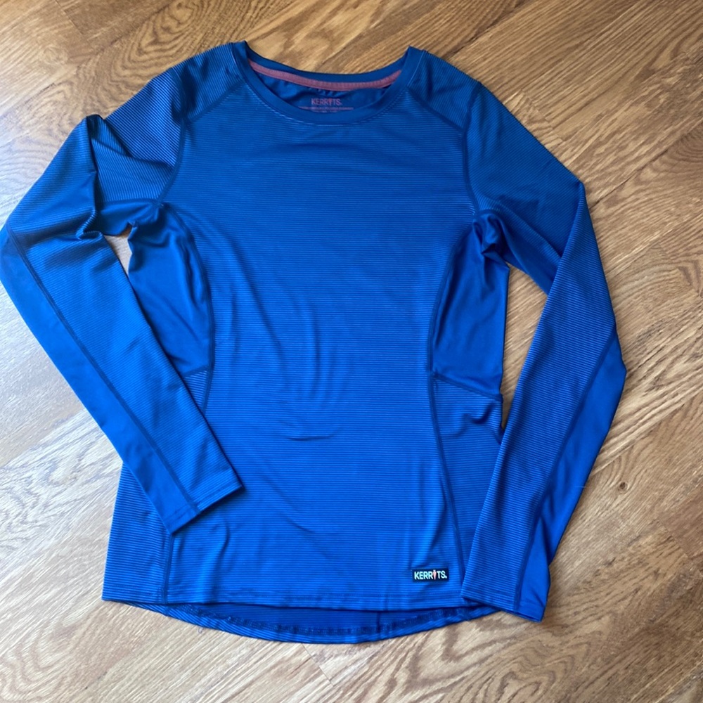 Women’s Kerrits long sleeve equestrian top